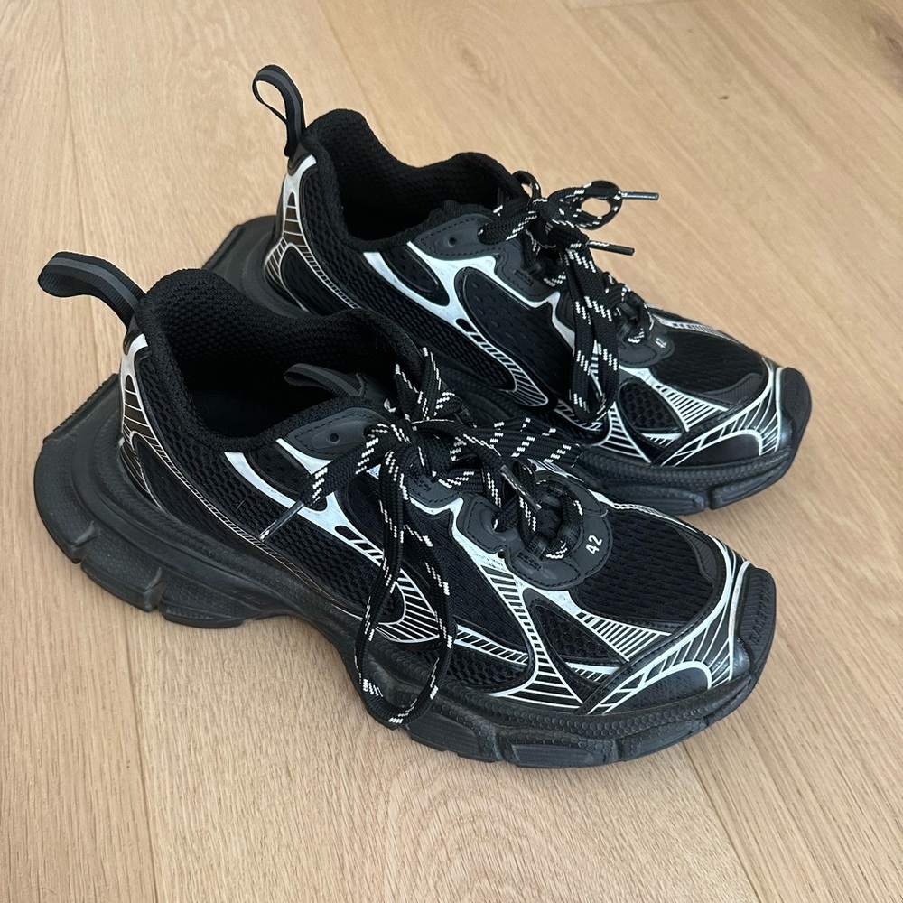 Balenciaga 3XL